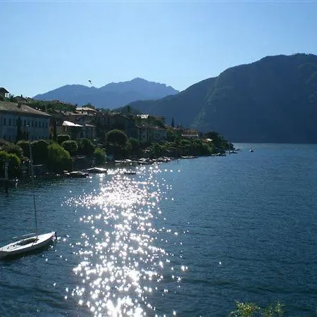 Sleeps 4 Pool Lägenhet